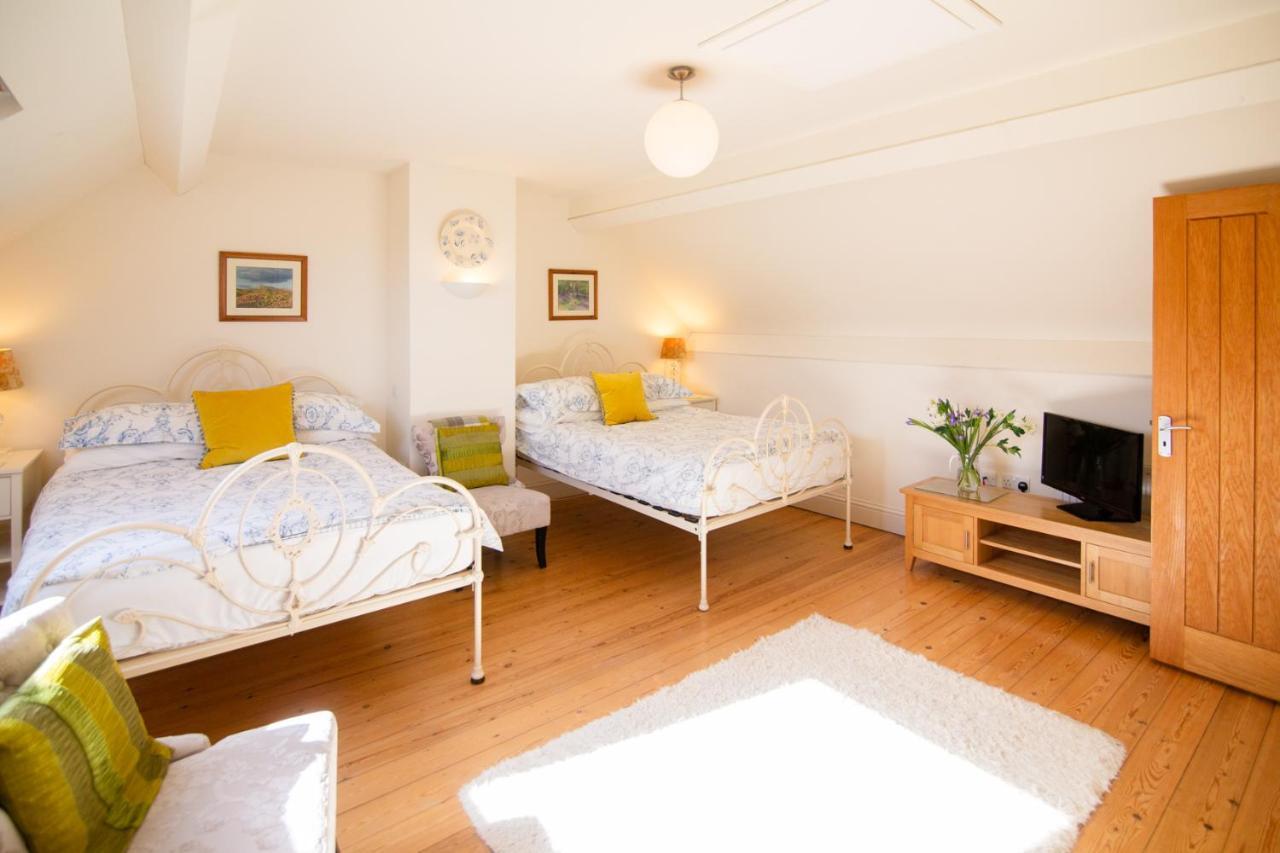 צ'גפורד Higher Weddicott Barn Holiday Cottage - Self Catering מראה חיצוני תמונה